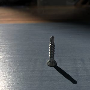 Tornillo con avellanador 1.